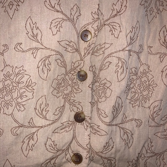 L Beige Patterned Button-Down Vest - Picture 4 of 9